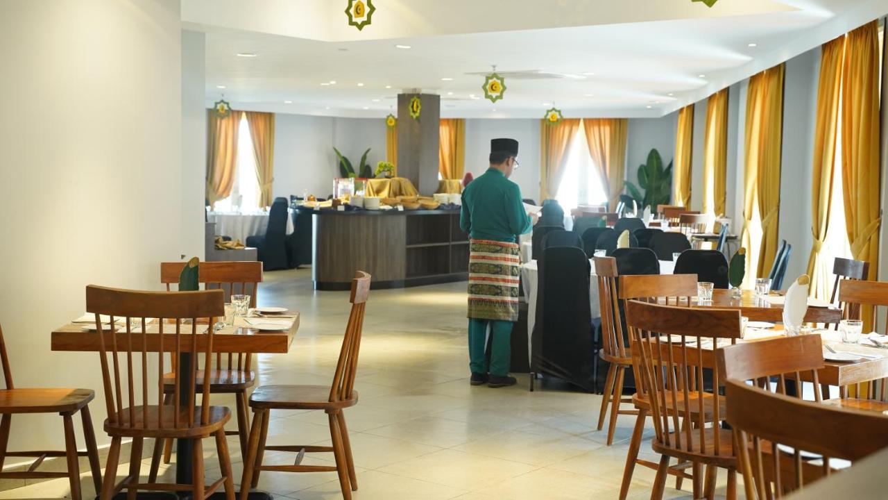Kaizen Hotel & Suites Melaka Extérieur photo