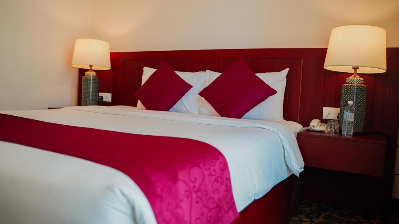Kaizen Hotel & Suites Melaka Extérieur photo